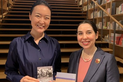 ブルガリアのプロデューサーと音楽家による「ゾディアック・村上春樹への手紙」音楽アルバムを早稲田大学国際文学館(村上春樹ライブラリー)に寄贈